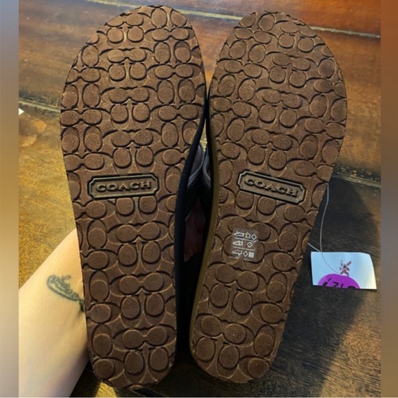 ⭐️ NEW Coach Jolene Wedge Flip Flop Sandals Size 8.5⭐️Minimally Flawed⭐️ - Picture 5 of 8